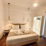 بيت ضيافة Polymnia Luxury 3*
